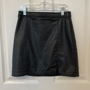 Abercrombie black leather skirt